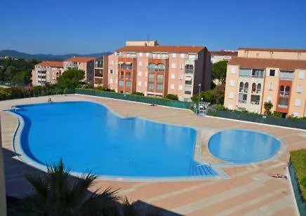 Avec Jardin, Piscine, Plage, Tennis Appartement